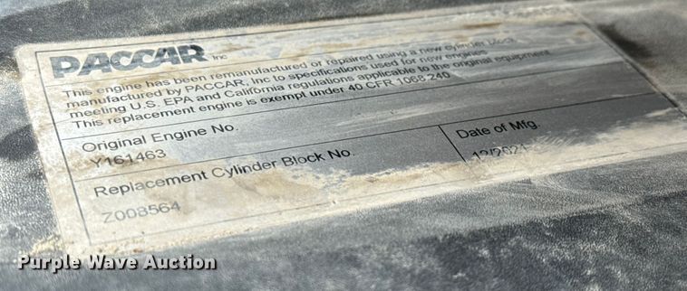 image for item ET4024 2019 Kenworth T680 semi truck