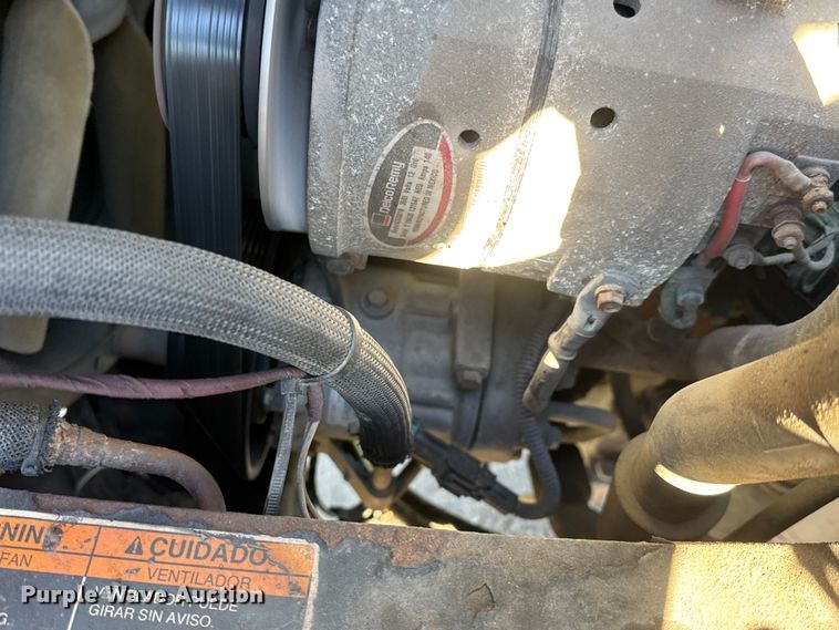 image for item ET4039 2008 Volvo Truck VNM semi truck