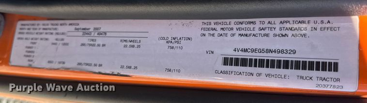 image for item ET4039 2008 Volvo Truck VNM semi truck