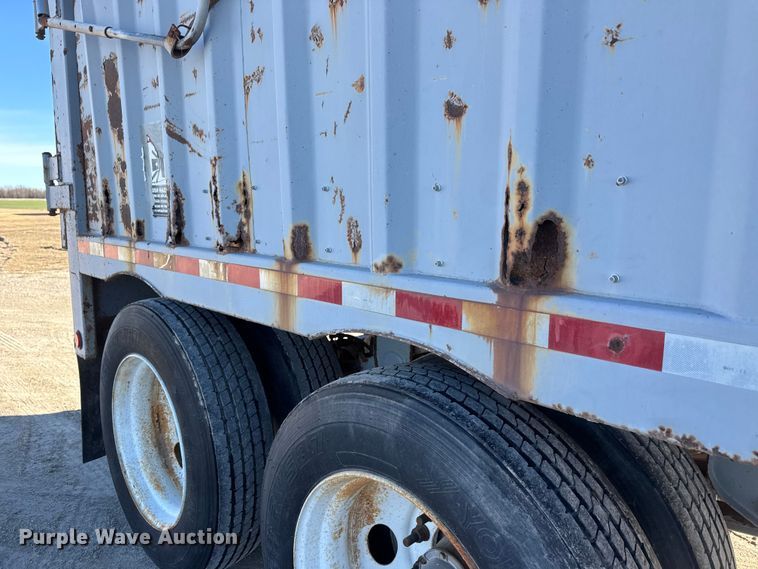 image for item ET4044 2006 Wilkens 45115SCG0TW walking floor trailer