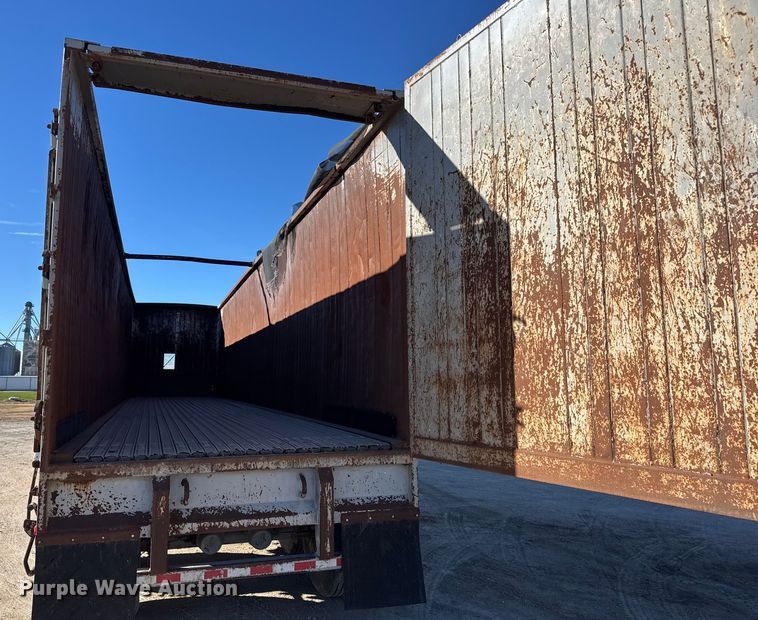 image for item ET4044 2006 Wilkens 45115SCG0TW walking floor trailer