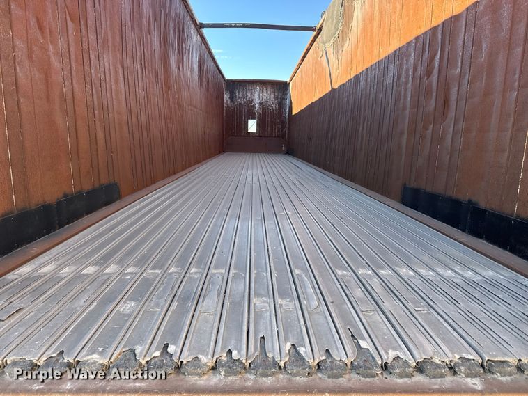 image for item ET4044 2006 Wilkens 45115SCG0TW walking floor trailer