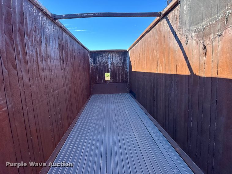 image for item ET4044 2006 Wilkens 45115SCG0TW walking floor trailer