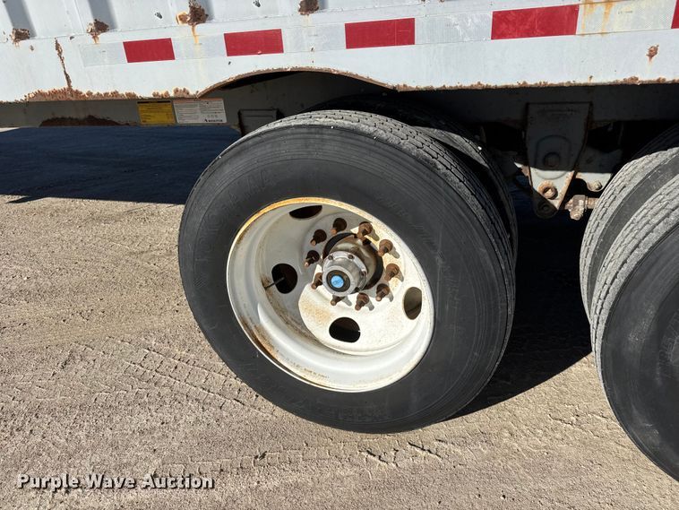 image for item ET4044 2006 Wilkens 45115SCG0TW walking floor trailer