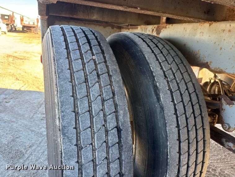 image for item ET4044 2006 Wilkens 45115SCG0TW walking floor trailer