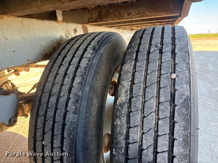 image for item ET4044 2006 Wilkens 45115SCG0TW walking floor trailer