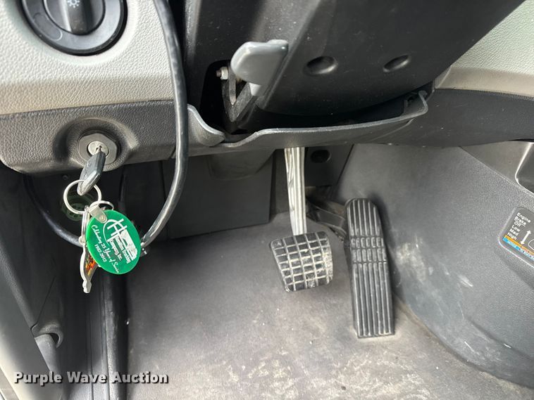 image for item ET4057 2019 Freightliner Cascadia 126 semi truck