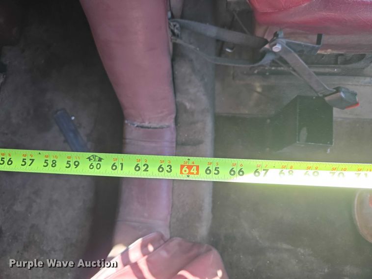 image for item ET5252 1994 International 9400 semi truck