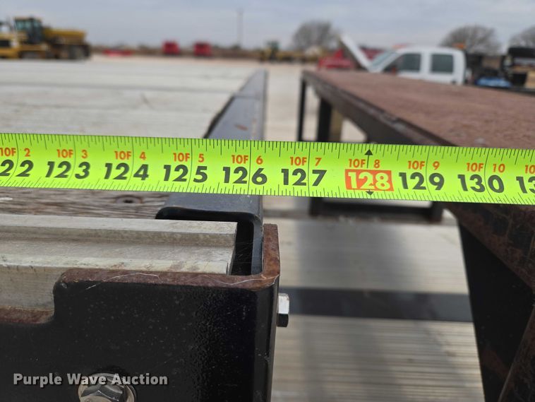 image for item ET5279 2022 Brazos drop deck trailer