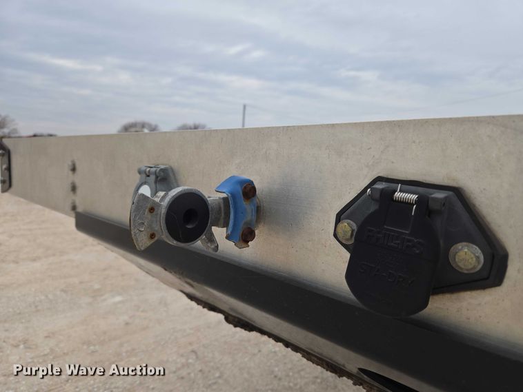 image for item ET5279 2022 Brazos drop deck trailer