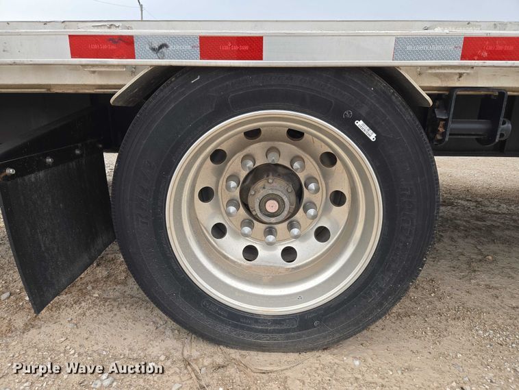 image for item ET5279 2022 Brazos drop deck trailer