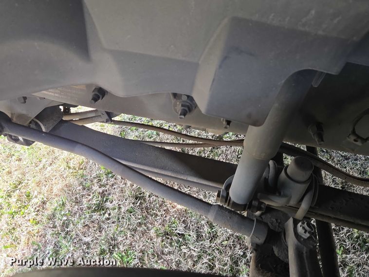 image for item ET5355 2012 Volvo Truck VNL semi truck