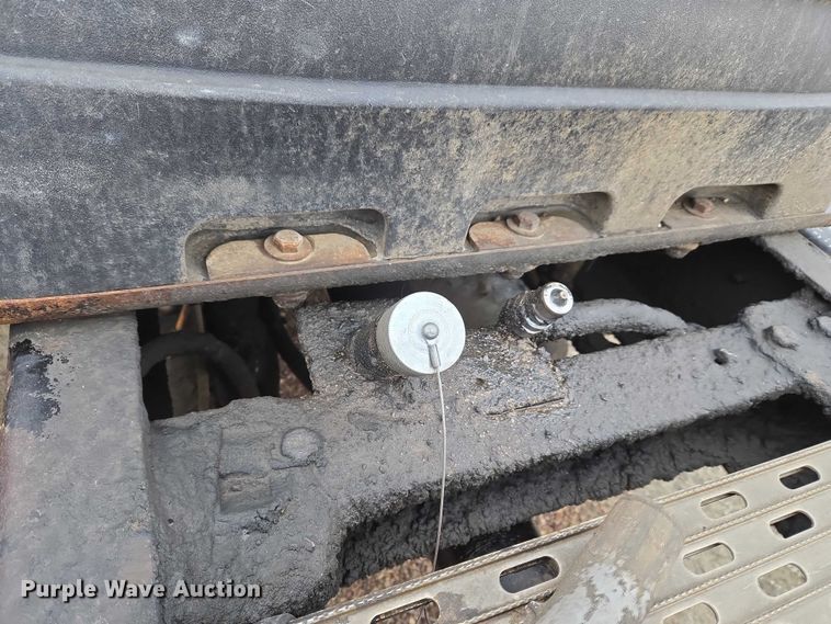 image for item ET5361 2005 Kenworth T800 semi truck