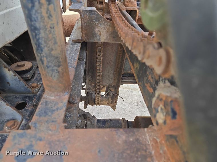 image for item ET5363 1982 International 2575 winch truck