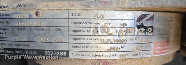 image for item ET5363 1982 International 2575 winch truck