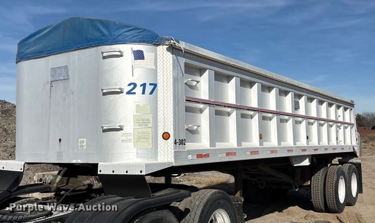 image for item ET5404 2001 Travis Body & Trailer, Inc. end dump trailer