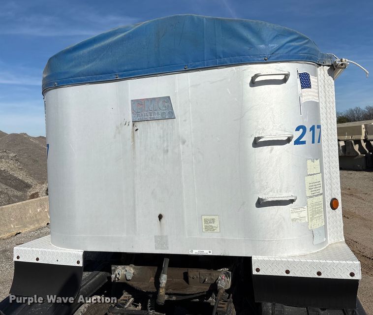 image for item ET5404 2001 Travis Body & Trailer, Inc. end dump trailer