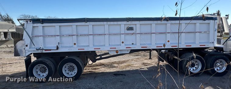 image for item ET5404 2001 Travis Body & Trailer, Inc. end dump trailer