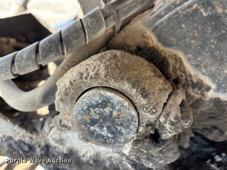 image for item ET5404 2001 Travis Body & Trailer, Inc. end dump trailer