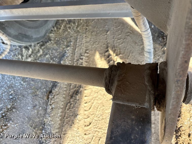 image for item ET5404 2001 Travis Body & Trailer, Inc. end dump trailer