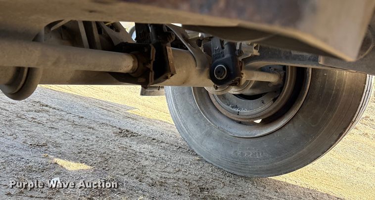 image for item ET5404 2001 Travis Body & Trailer, Inc. end dump trailer