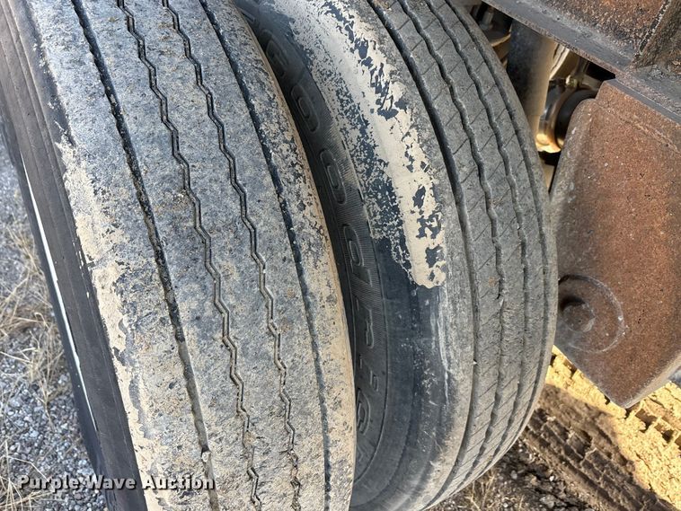 image for item ET5404 2001 Travis Body & Trailer, Inc. end dump trailer