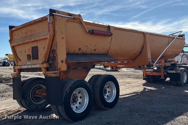 image for item ET5405 2008 Wes Tex Road builder end dump trailer