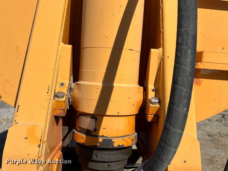 image for item ET5405 2008 Wes Tex Road builder end dump trailer