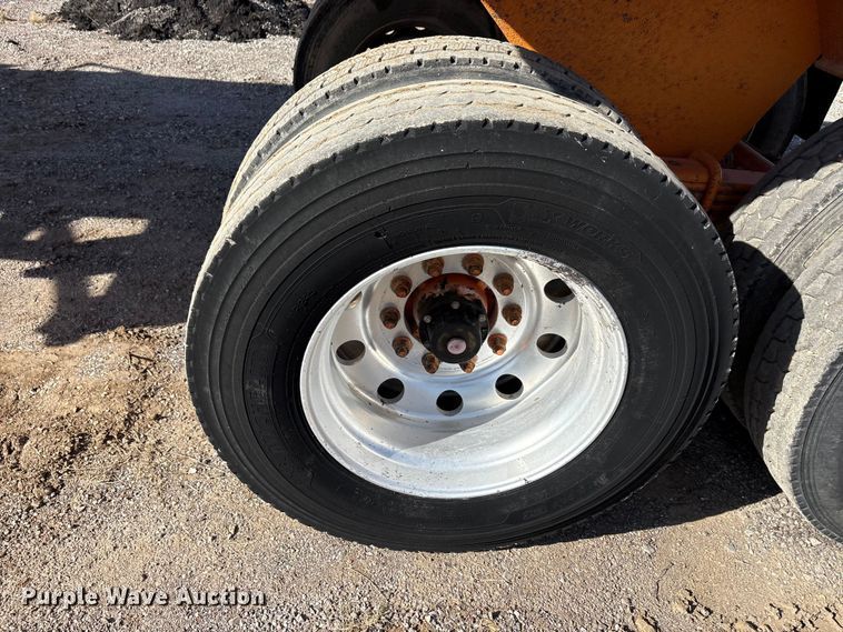 image for item ET5405 2008 Wes Tex Road builder end dump trailer