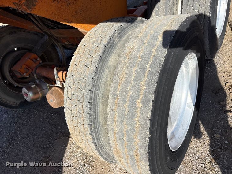 image for item ET5405 2008 Wes Tex Road builder end dump trailer