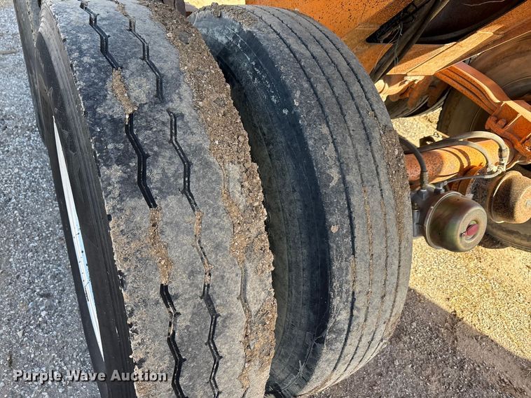 image for item ET5405 2008 Wes Tex Road builder end dump trailer