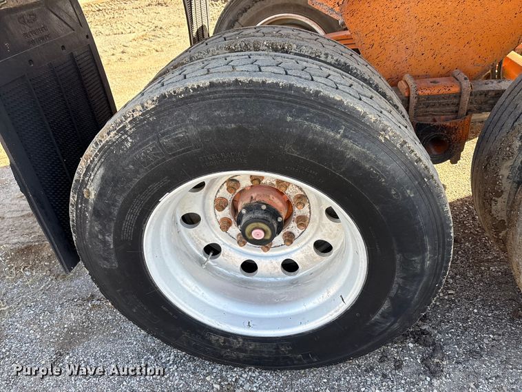 image for item ET5405 2008 Wes Tex Road builder end dump trailer