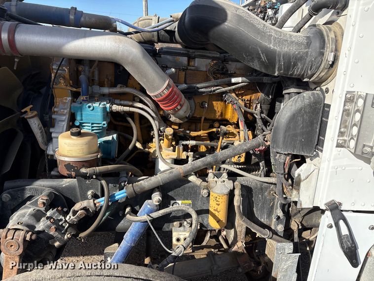 image for item ET5407 2007 Peterbilt 379 semi truck