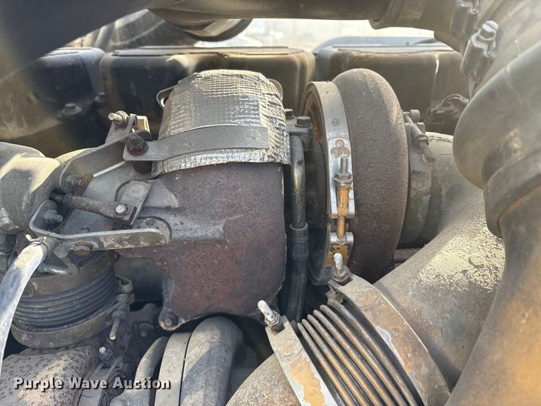 image for item ET5407 2007 Peterbilt 379 semi truck