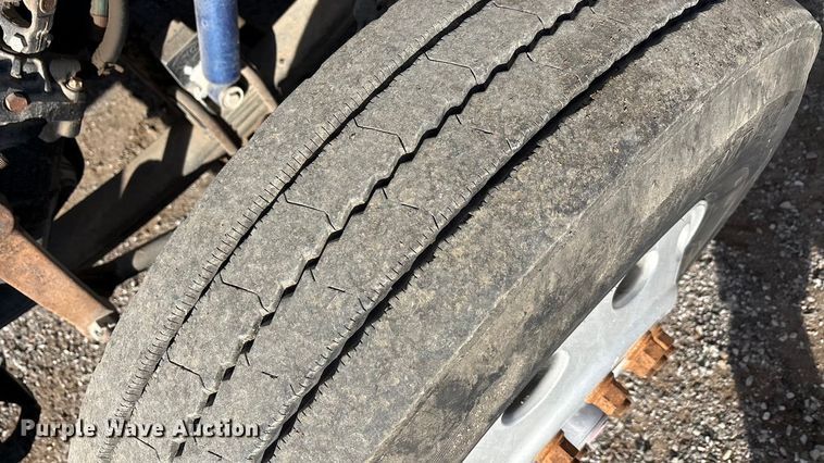 image for item ET5407 2007 Peterbilt 379 semi truck