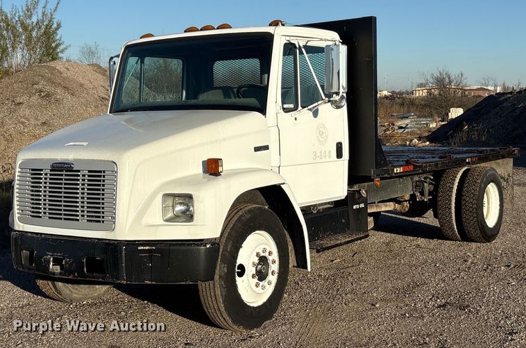 image for item ET5417 1998 Freightliner FL60 flatbed truck