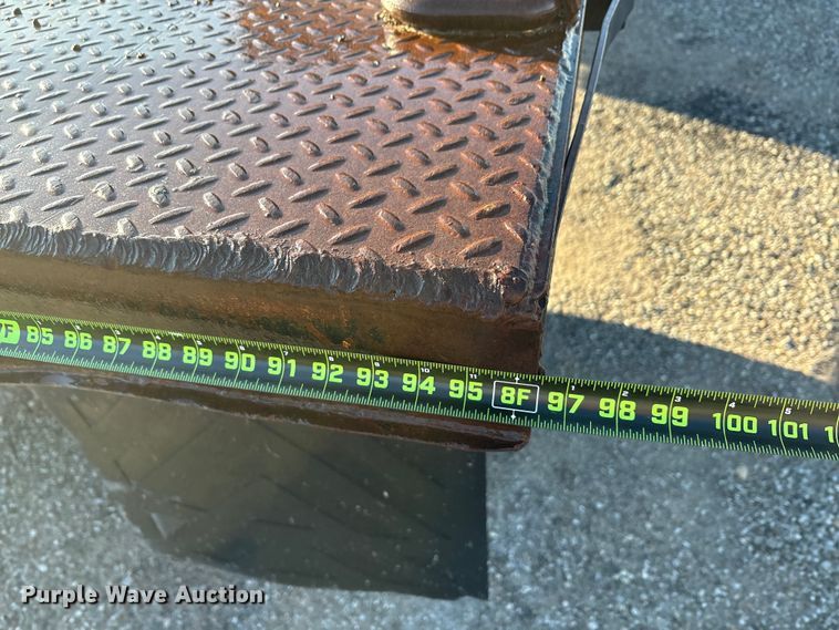 image for item ET5417 1998 Freightliner FL60 flatbed truck