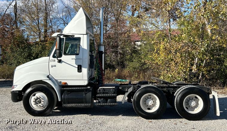 image for item ET6646 2007 International 8600 SBA semi truck