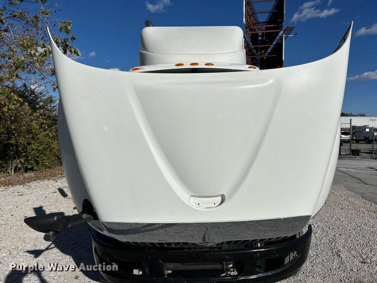 image for item ET6646 2007 International 8600 SBA semi truck