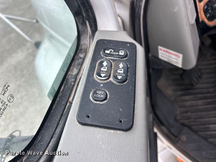 image for item ET6673 2011 International ProStar semi truck