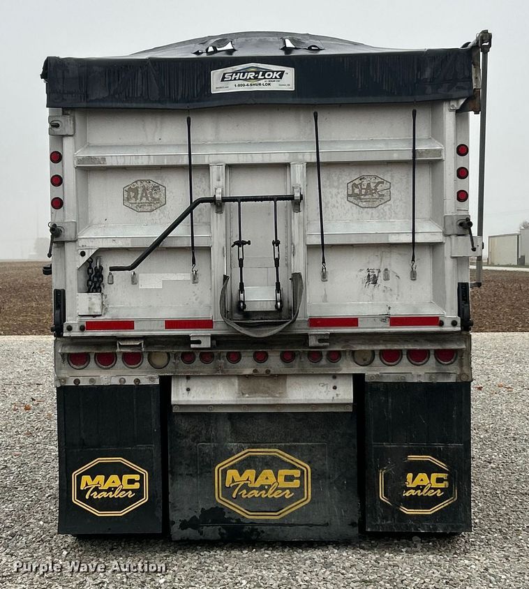 image for item ET6690 1997 Mac grain trailer