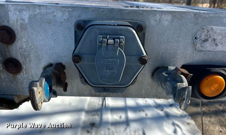 image for item ET6773 1985 Ravens 54441 flatbed trailer