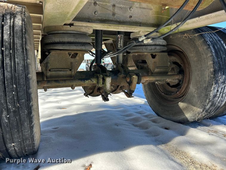 image for item ET6773 1985 Ravens 54441 flatbed trailer