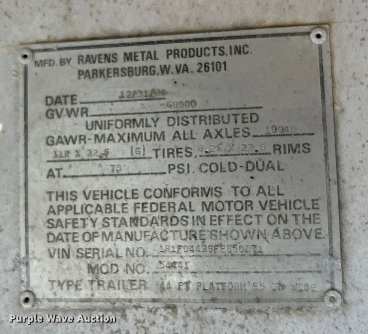 image for item ET6773 1985 Ravens 54441 flatbed trailer