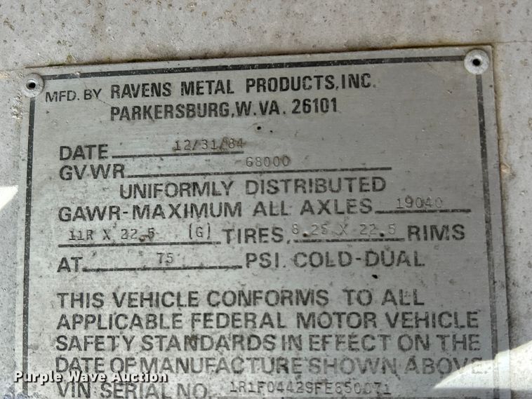 image for item ET6773 1985 Ravens 54441 flatbed trailer