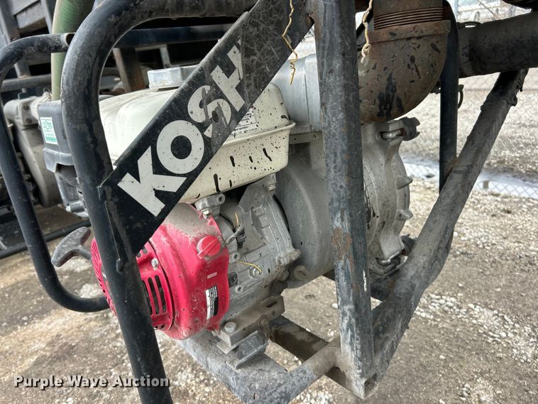 image for item ET6779 1972 Fruehauf tank trailer