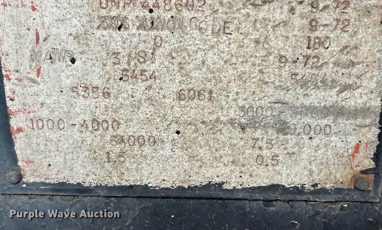 image for item ET6779 1972 Fruehauf tank trailer