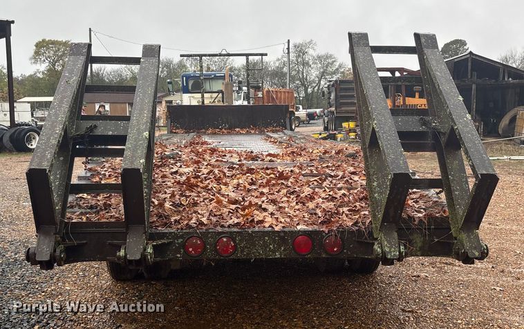 image for item ET7319 1995 Shop built drop deck equipment trailer