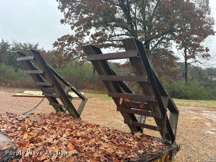 image for item ET7319 1995 Shop built drop deck equipment trailer