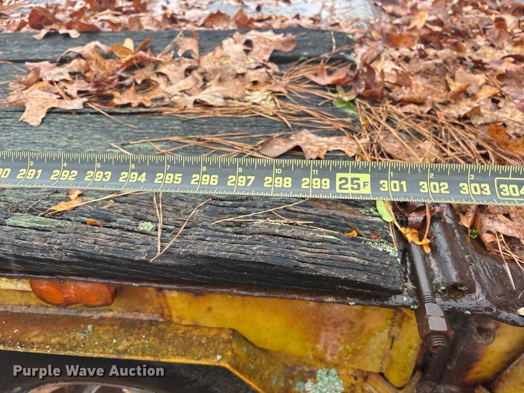 image for item ET7319 1995 Shop built drop deck equipment trailer